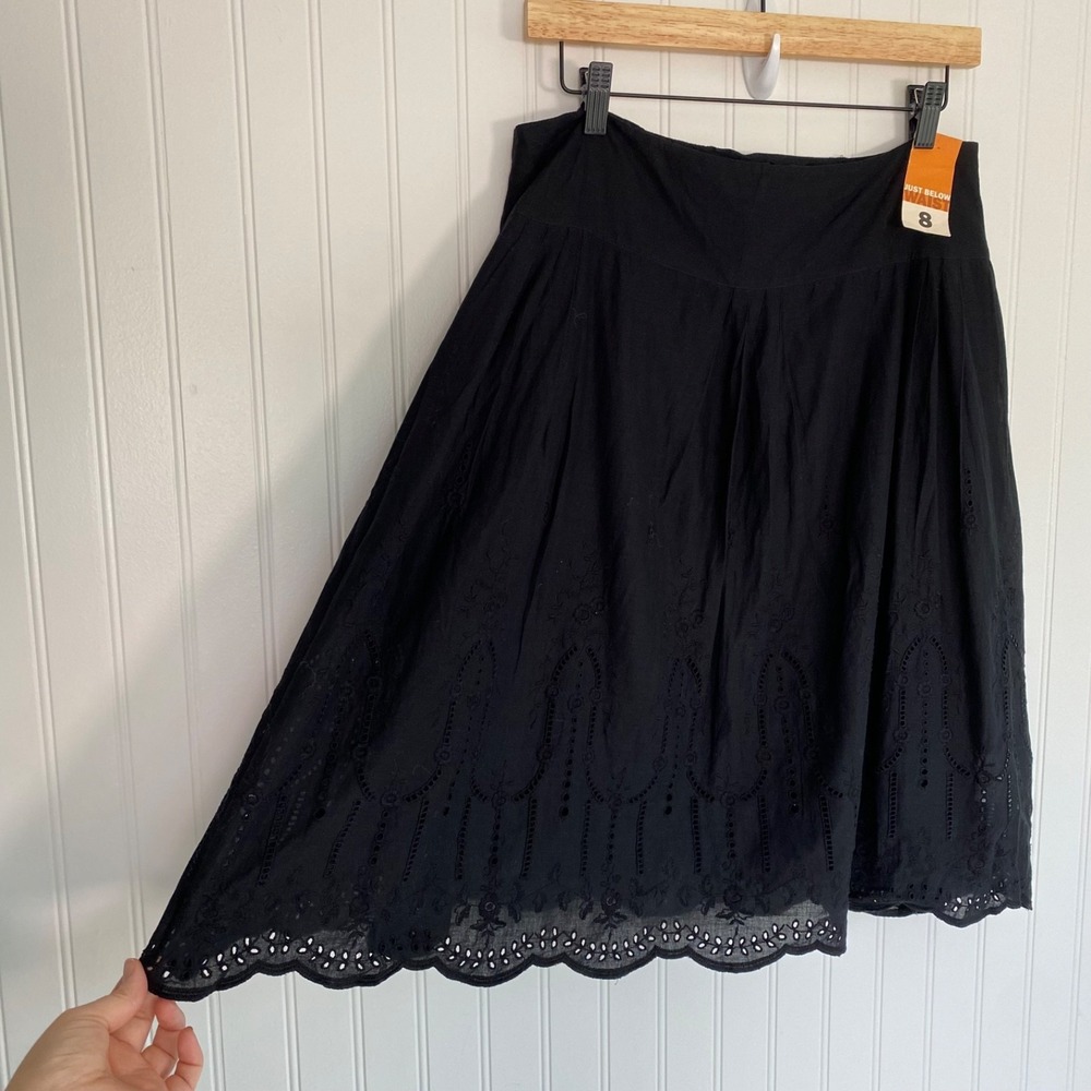 Vintage Y2K Old Navy Womens Dark Cottagecore‎ Skirt Size 8 M Eyelet Scallop Hem